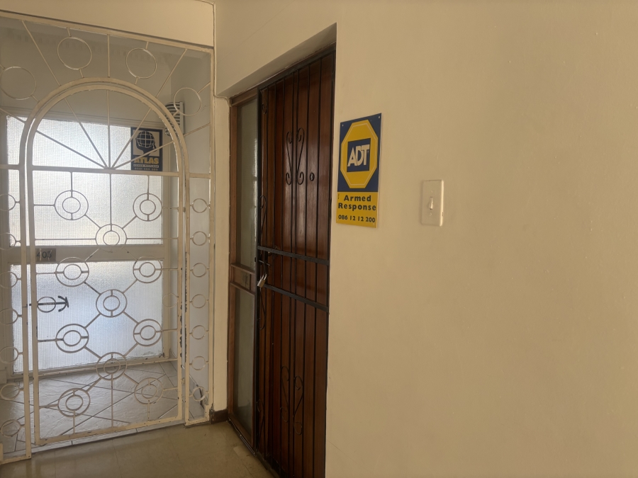 2 Bedroom Property for Sale in Humewood Eastern Cape